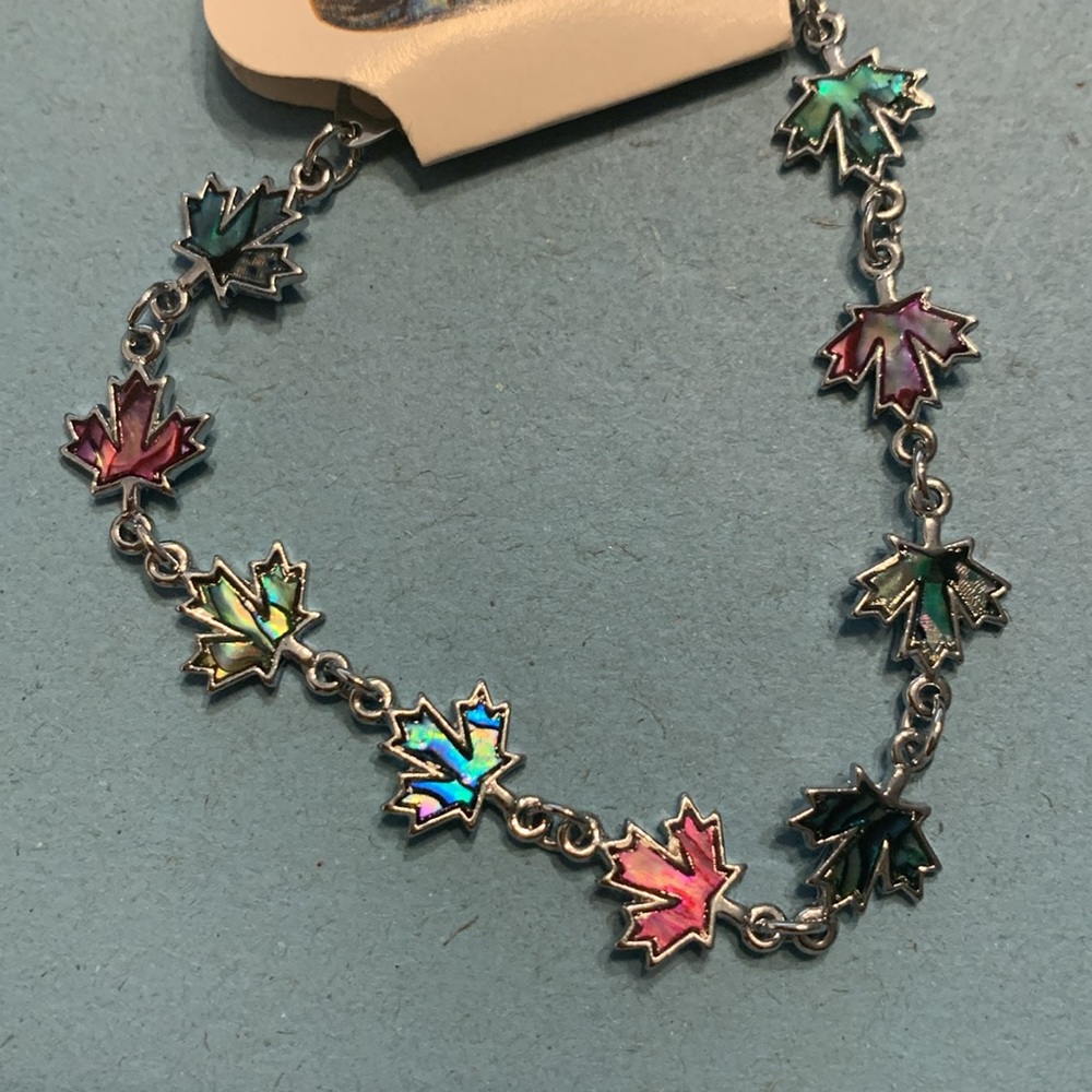 Natural Paua Shell Bracelet - Picture 4 of 4